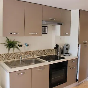  Appartement Avec Terrasse Port De
